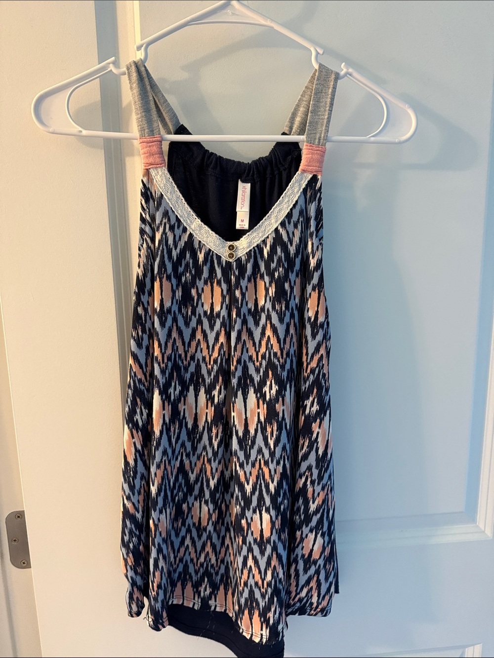 Xhilaration Navy, Pink & White Patterned Tank Top